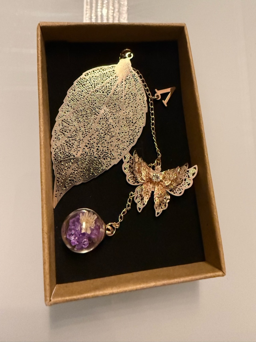 Handmade Gold Leaf and Butterfly Pendant Bookmark - Gold - Picture 2 of 4